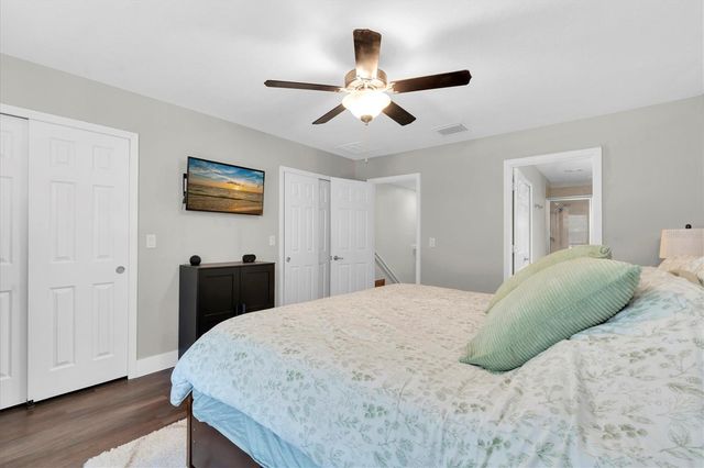 5233 SYLVESTER LOOP, Tampa, FL 33610