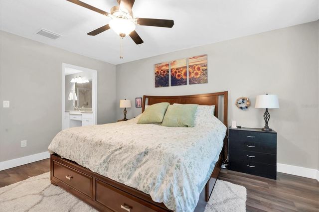 5233 SYLVESTER LOOP, Tampa, FL 33610