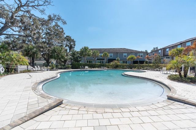 5233 SYLVESTER LOOP, Tampa, FL 33610