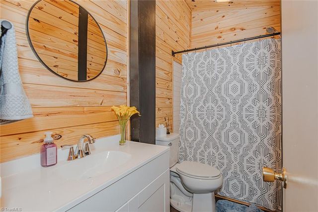 9409 Wheelers Church Road, Hurdle Mills, NC 27541