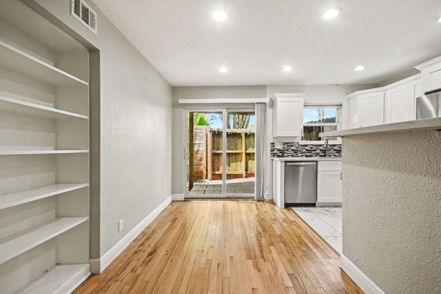 4020 Blue Bonnet Boulevard K, Houston, TX 77025
