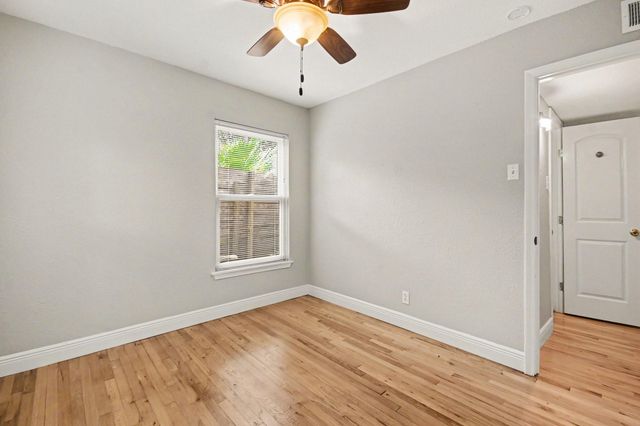 4020 Blue Bonnet Boulevard K, Houston, TX 77025