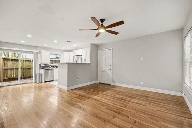 4020 Blue Bonnet Boulevard K, Houston, TX 77025