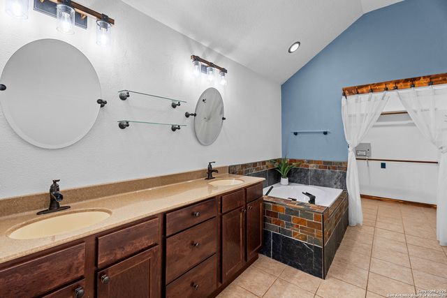 15223 Spring Mist, San Antonio, TX 78247