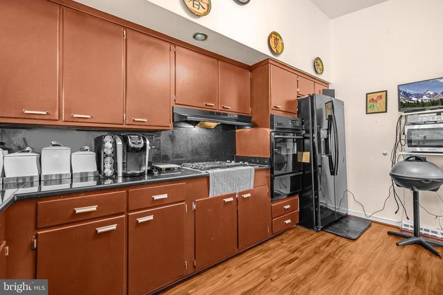 2900 TAMARACK CT, Baltimore, MD 21209