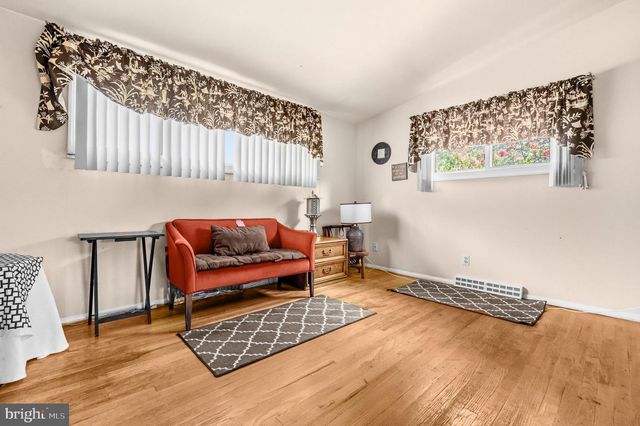 2900 TAMARACK CT, Baltimore, MD 21209