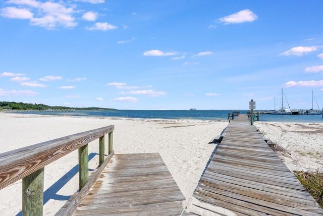 200 Pensacola Beach Rd D2, Gulf Breeze, FL 32561