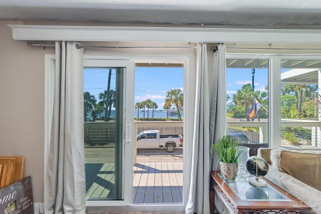200 Pensacola Beach Rd D2, Gulf Breeze, FL 32561