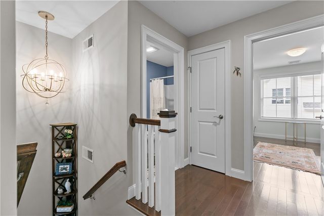 50 Kettle Point Avenue 50, East Providence, RI 02914