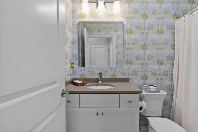 50 Kettle Point Avenue 50, East Providence, RI 02914