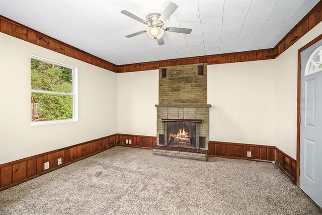 2404 Willis Avenue, Eau Claire, WI 54703