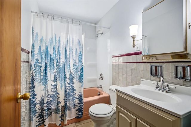 2404 Willis Avenue, Eau Claire, WI 54703