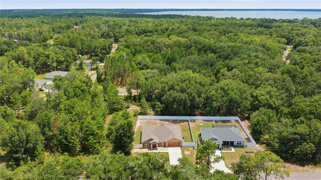 162 GUAVA TERRACE, Ocklawaha, FL 32179