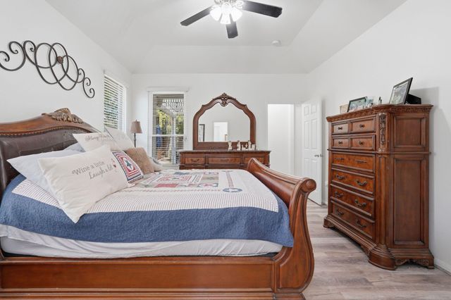 12915 Palm Leaf Court, Houston, TX 77044