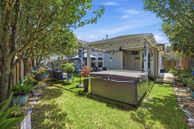 12915 Palm Leaf Court, Houston, TX 77044