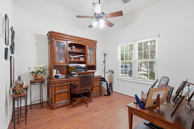 12915 Palm Leaf Court, Houston, TX 77044