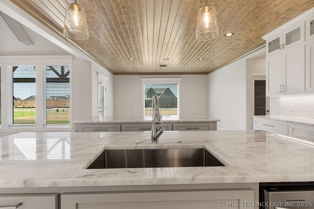 16412 S 1st East Court, Glenpool, OK 74033