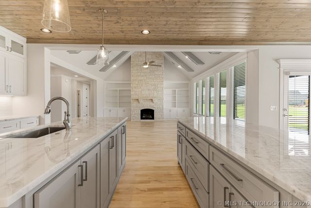 16412 S 1st East Court, Glenpool, OK 74033