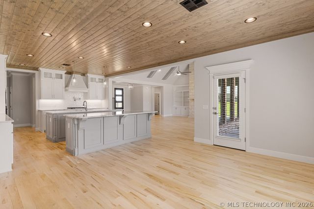 16412 S 1st East Court, Glenpool, OK 74033