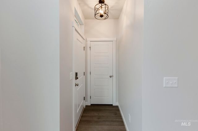 3089 E Mossy Creek Dr, Kuna, ID 83634