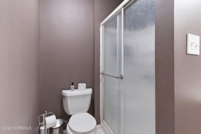 7 Colonial Court, Howell, NJ 07731