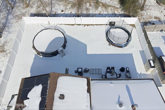 7 Colonial Court, Howell, NJ 07731