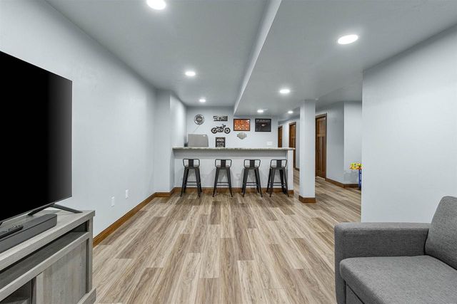 N1903 SWANEE CIRCLE, Greenville, WI 54942