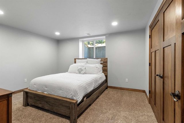 N1903 SWANEE CIRCLE, Greenville, WI 54942