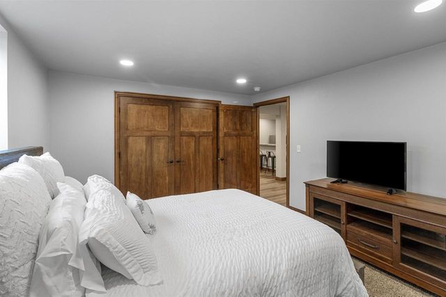 N1903 SWANEE CIRCLE, Greenville, WI 54942