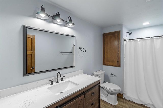 N1903 SWANEE CIRCLE, Greenville, WI 54942