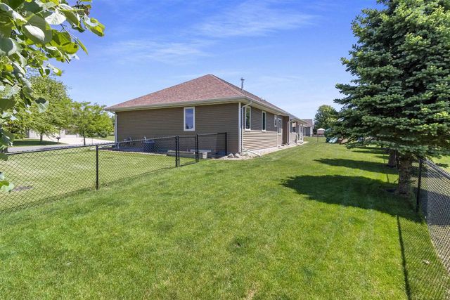 N1903 SWANEE CIRCLE, Greenville, WI 54942