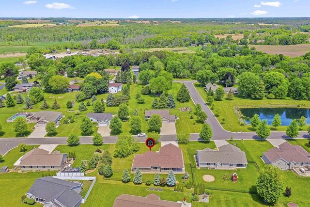 N1903 SWANEE CIRCLE, Greenville, WI 54942