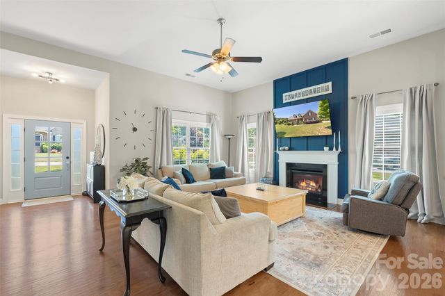 5286 Ivy Spring Lane, Concord, NC 28025