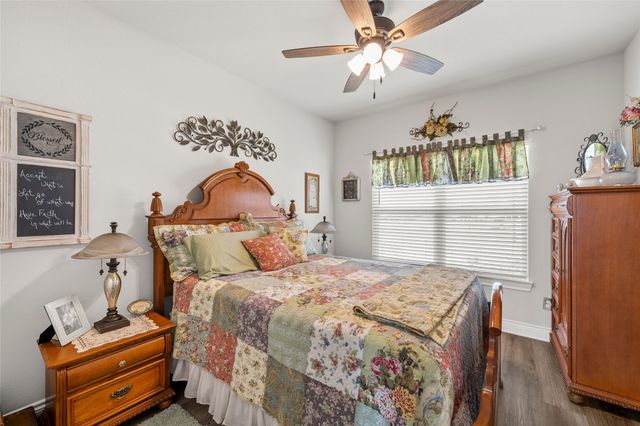 330 Daisy Lane, Robinson, TX 76706