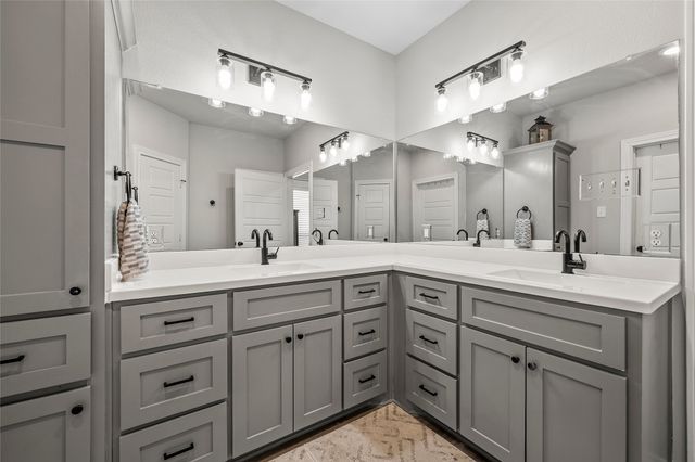 330 Daisy Lane, Robinson, TX 76706