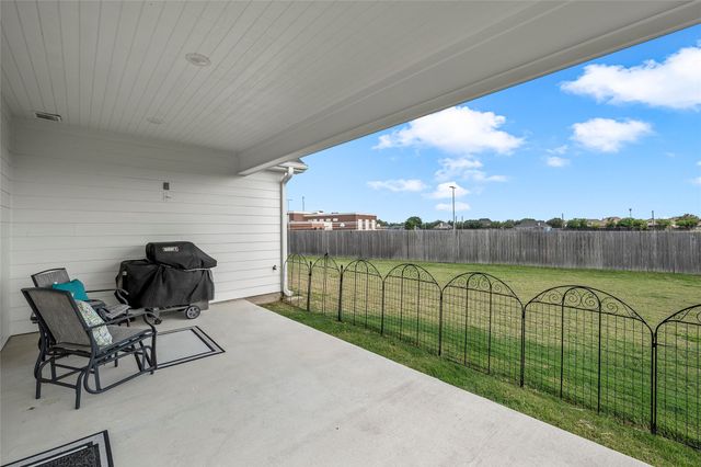 330 Daisy Lane, Robinson, TX 76706
