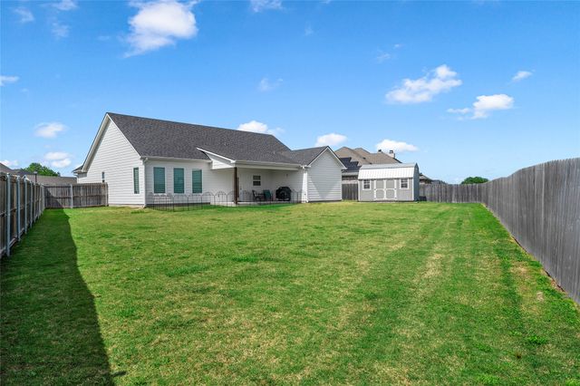330 Daisy Lane, Robinson, TX 76706