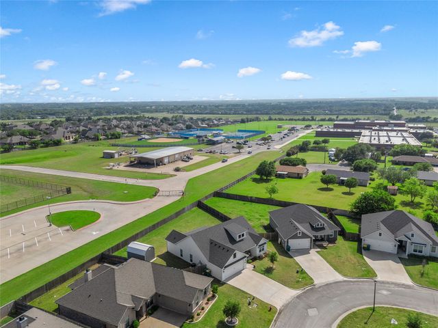 330 Daisy Lane, Robinson, TX 76706