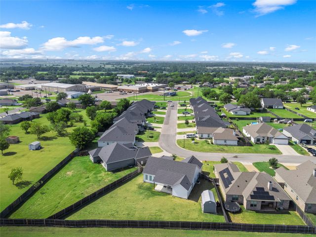 330 Daisy Lane, Robinson, TX 76706
