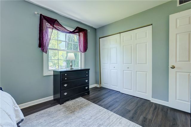 17 Hilltop Drive, Pittsford, NY 14534