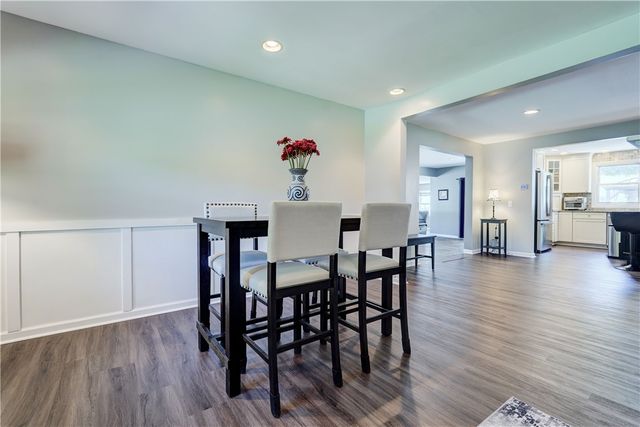 17 Hilltop Drive, Pittsford, NY 14534