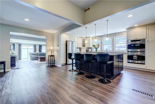 17 Hilltop Drive, Pittsford, NY 14534