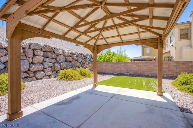 305 Via Franciosa Drive, Henderson, NV 89011