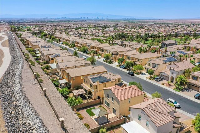 305 Via Franciosa Drive, Henderson, NV 89011