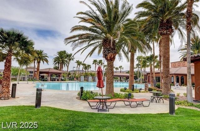 305 Via Franciosa Drive, Henderson, NV 89011