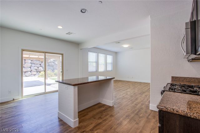 305 Via Franciosa Drive, Henderson, NV 89011