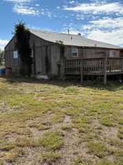 1045 NE 10th Street, Dumas, TX 79029