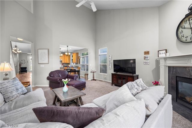 652 Lakeside Drive, Avon Lake, OH 44012