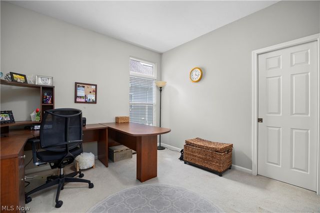 652 Lakeside Drive, Avon Lake, OH 44012