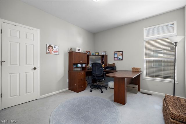 652 Lakeside Drive, Avon Lake, OH 44012